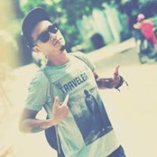 Tung Phans foto