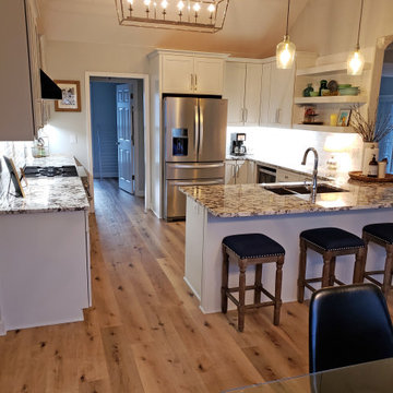 Contemporary Style and Storage in Clarksville