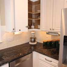 Easy reach cabinet