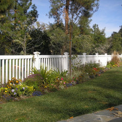 Enclosed Picket - Products