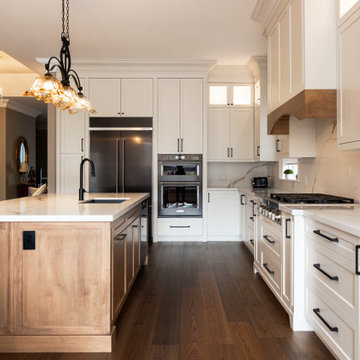 Custom Kitchen for 10 Foot Ceiling