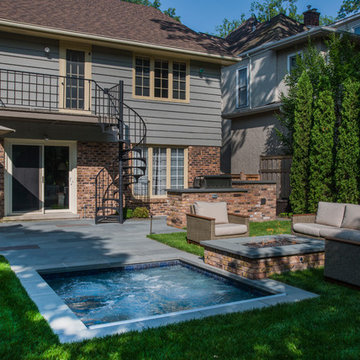 Winnetka, IL Hot Tub with Automatic Cover and Fire Pit