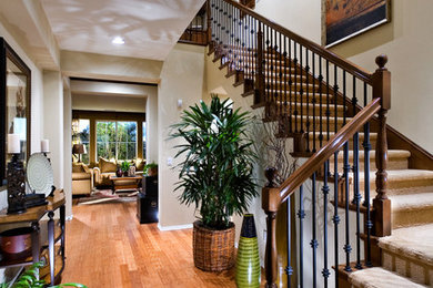 Design ideas for a transitional home design in Orange County.
