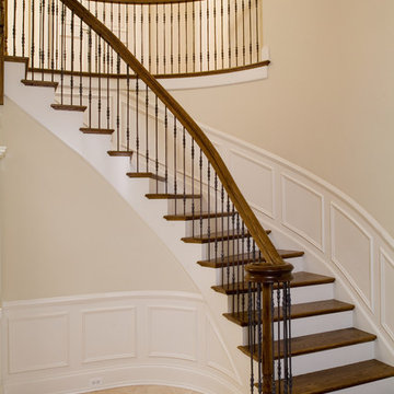 Lake Forest Spec House