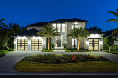 Example of an exterior home design in Miami