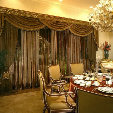 Glamorous Dining