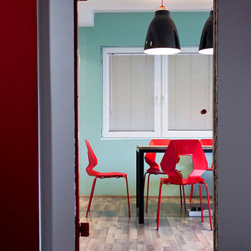 SINGULAR - Smart Office Space