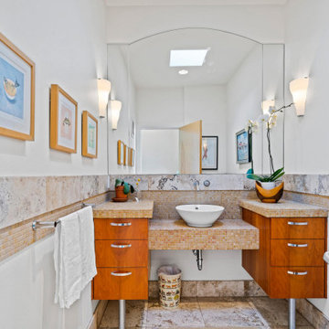 Rare Opportunity to Own MCM in the West Hills of Portland, OR
