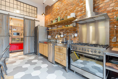 Design ideas for an industrial kitchen in Venice.