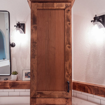 English Chestnut | Master Bathroom
