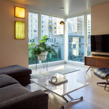 SoMa Midmod Atrium