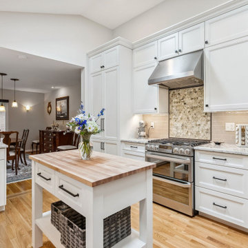 Upper Arlington Kitchen 21037