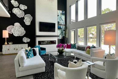 Living room photo in Houston