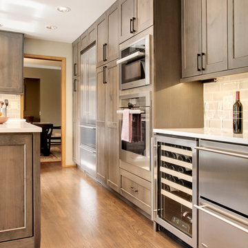 Handsome and Chef-Friendly Kitchen Remodel Issaquah, WA