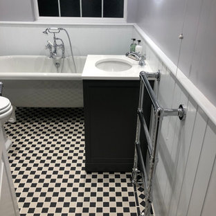 75+ Bäder mit Mosaik-Bodenfliesen und gelber Waschtischplatte Ideen