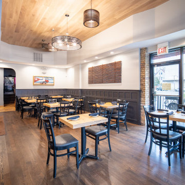 Restaurant/Bar
