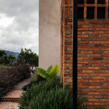 AR HOUSE