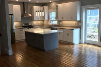 Kitchen - kitchen idea in Boston