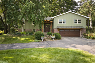Exterior home photo in Minneapolis