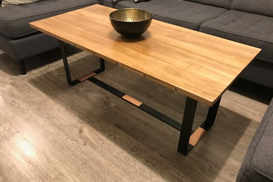 Maple Wood Coffee Table with Copper Details and Black Metallic Legs