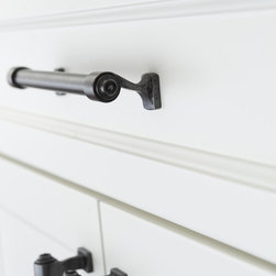 Hampton Place - Cabinet And Drawer Handle Pulls
