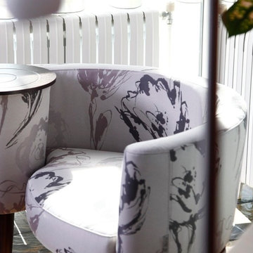 La Caracola Accent Telephone Chair by Famaliving California