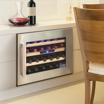 24 Bottle Seamless Wall-Mounted Wine Cooler
