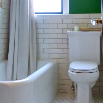 Upper West Side Pre-war Apartment