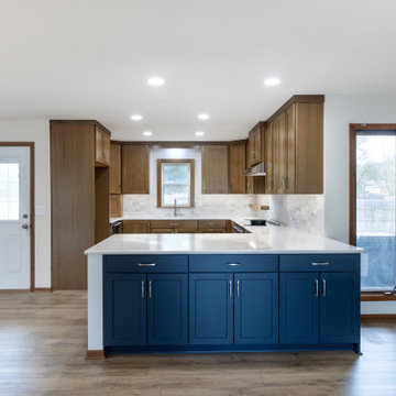Caddy Court Kitchen & Mainfloor Remodel Before/Afters