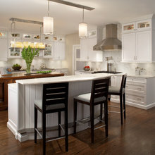 foot rail for kitchen
