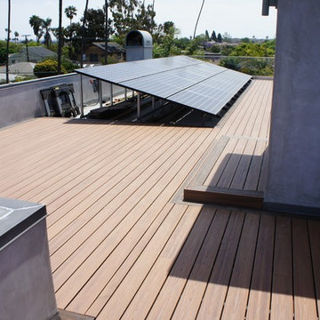 Rooftop deck