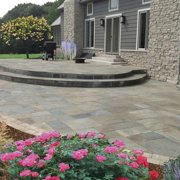 Bluestone with Brick Edge