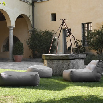 Zoe outdoor