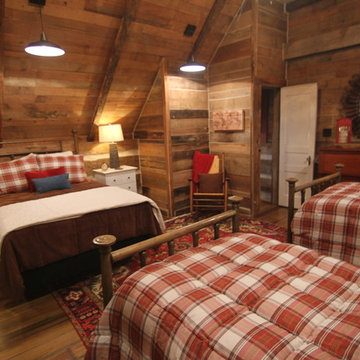 Kennedy Cabin at High Falls