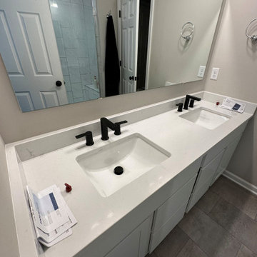Shiny New Quartz Countertops!!