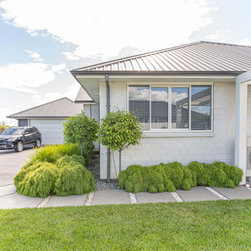 Premier Brick Country in White - Products