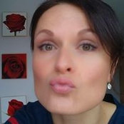 Yulia Cairnss foto