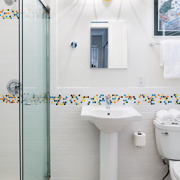 1950s Ranch House Bathroom