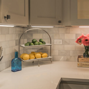 Windsor White Shaker Kitchen Cabinets