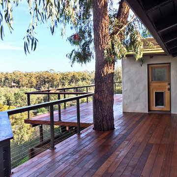 San Marcos, CA: Bronze Aluminum Posts & Support for Customer-Supplied Top Rail