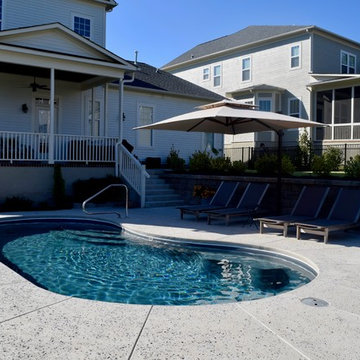 Trilogy Fiberglass Columbia Model Pool, Kidney Shaped