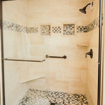 Traditional Master Bathroom