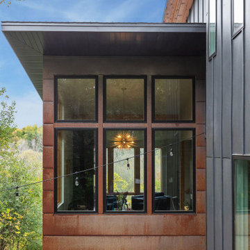 North Oaks Residence