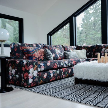 ALPINE NOIR CHALET : GOVERNMENT CAMP, OREGON