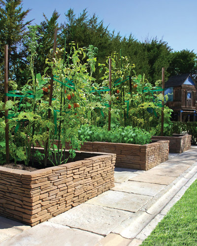 ����������������� ��� by Nicolock Paving Stones and Retaining Walls