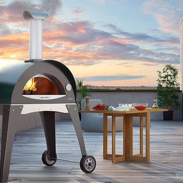 Indoor & Outdoor Fire Features