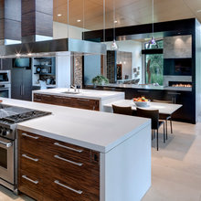 kitchen/Family Rm