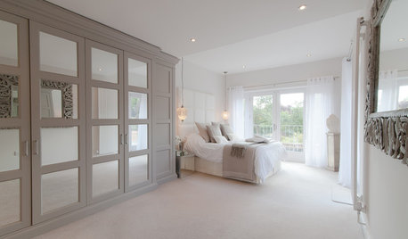 10 Super Stylish Almirahs With Mirrors