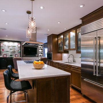 Open and Airy Contemporary Kitchen