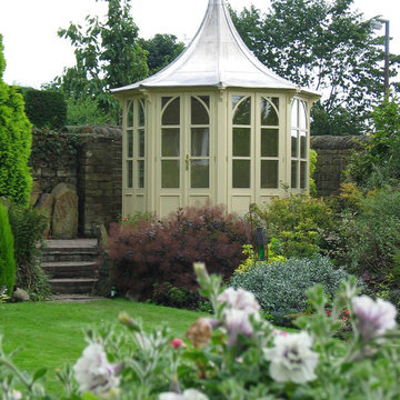 HSP Garden Building - Summer House Installation - In The Garden